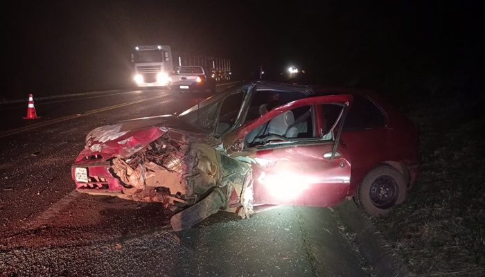 Laranjeiras Colisão Frontal Envolvendo Carro E Caminhão é Registrada Na Br 277 